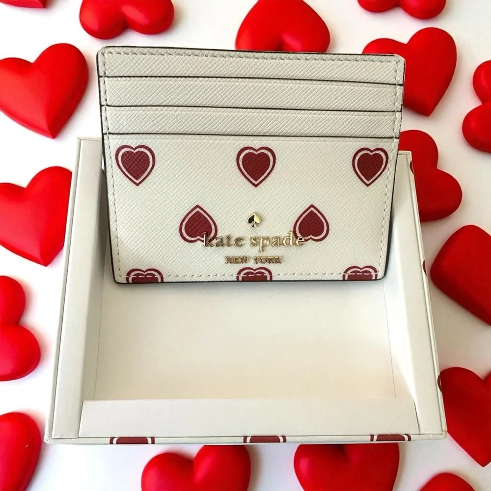 Kate Spade Madison Heartfelt Geo Cream & Red  Card Holder New in Gift Box